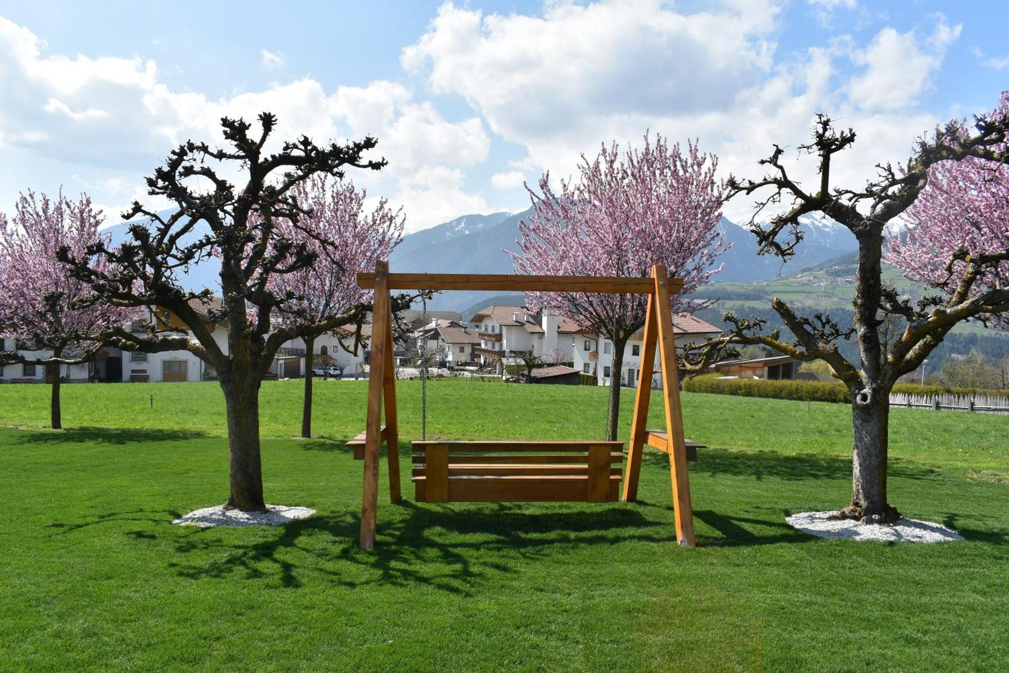 Hotel Nussbaumerhof *** Роденго Экстерьер фото